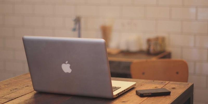 电商仓储自动化与机器人拣选系统：数字营销时代提升订单履约效率的终极武器